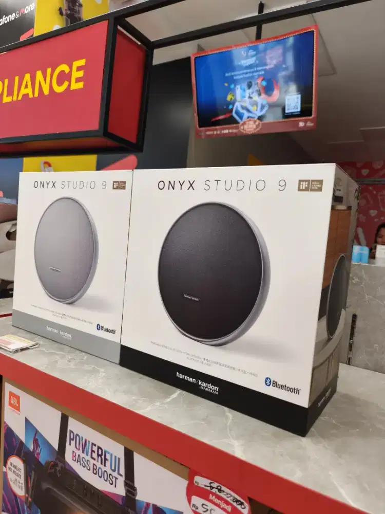 Onyx studio series