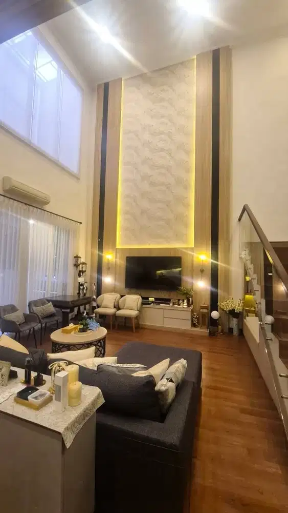Dijual Rumah Minimalis Pakuwon Indah Villa Bukit Regency Sby Barat