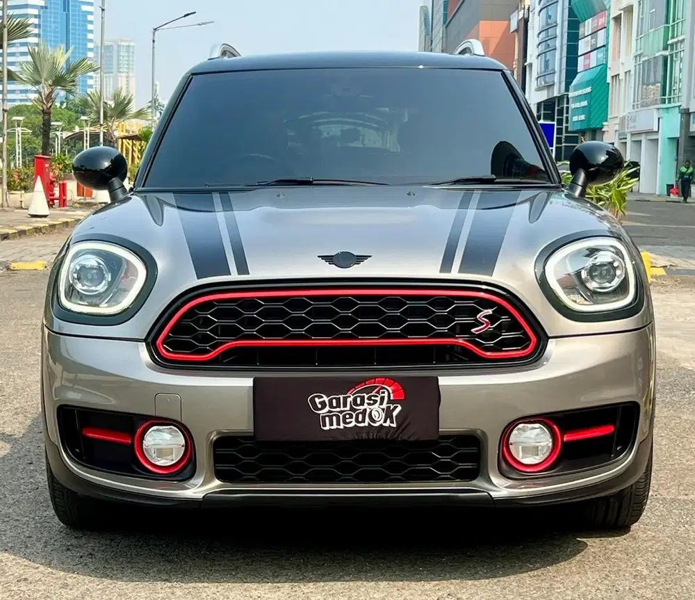 Mini Cooper S Countryman 2017 Antik Low KM Murah Bekas Genap Silver
