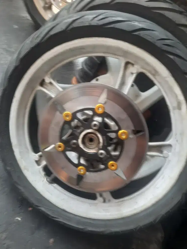Velg Mio J putih + cakram 220mm baru