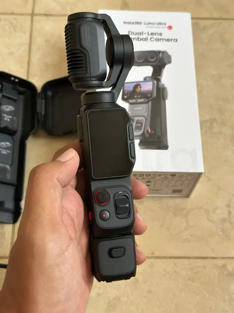 insta360 Luna Ultra 8K