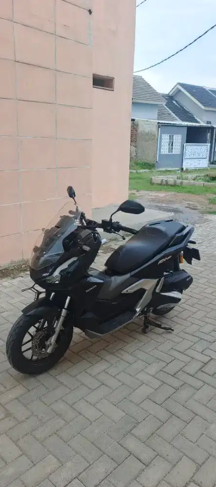 adv 2023 mulus terawat  lengkap isi
