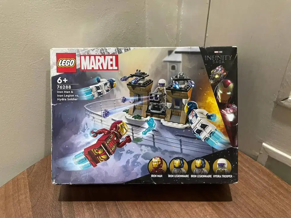 LEGO 76288 Iron Man & Iron Legion vs. Hydra Soldier