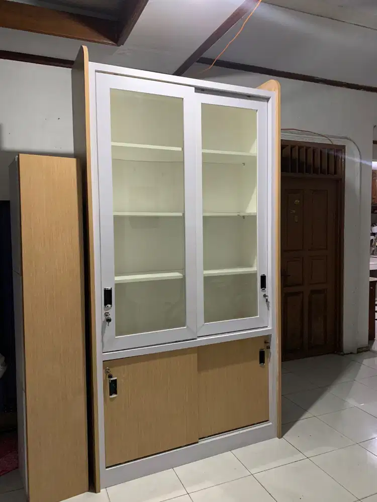 Lemari Arsip bahan Wood Board