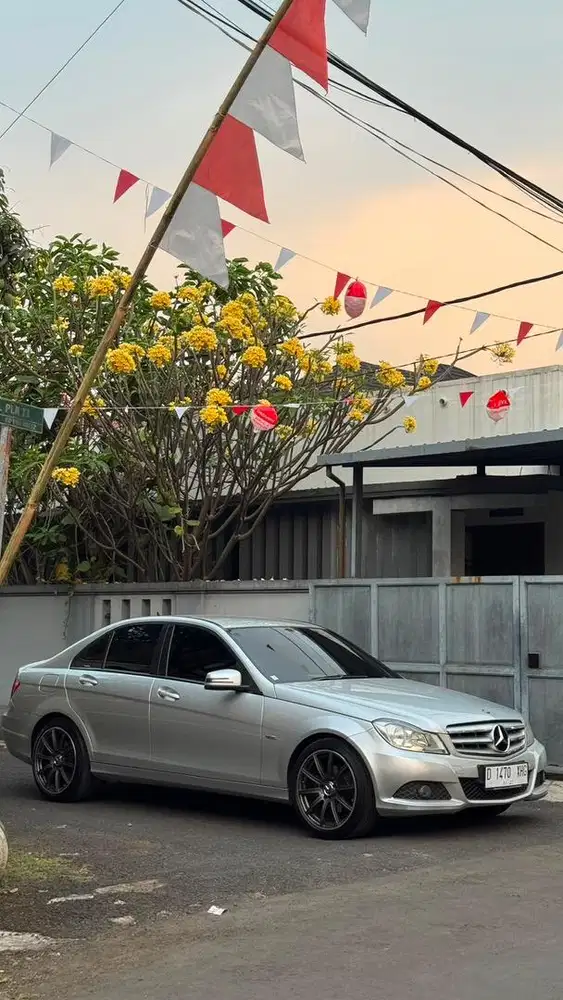 Mercedes benz C200 CGI  W204