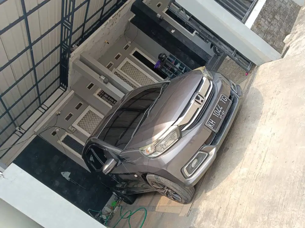 Honda mobilio type s th 2017