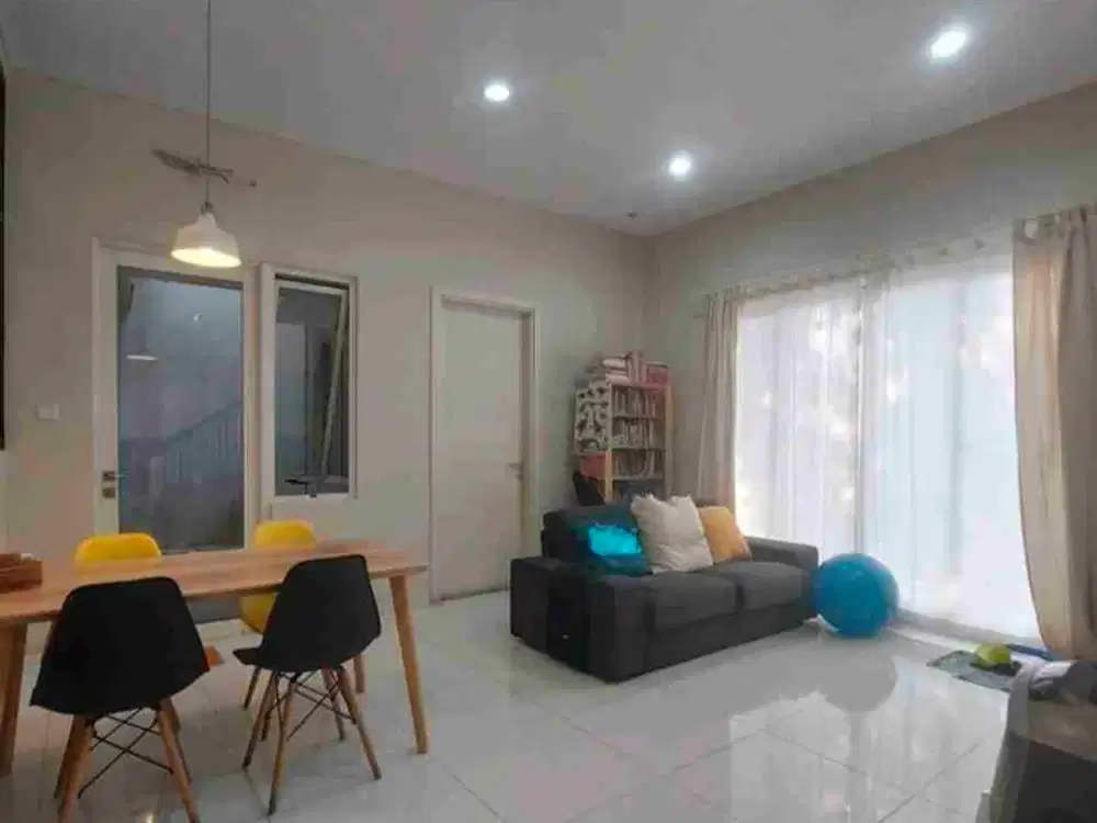 rumah summarecon murah  lt 210 serpong tangerang