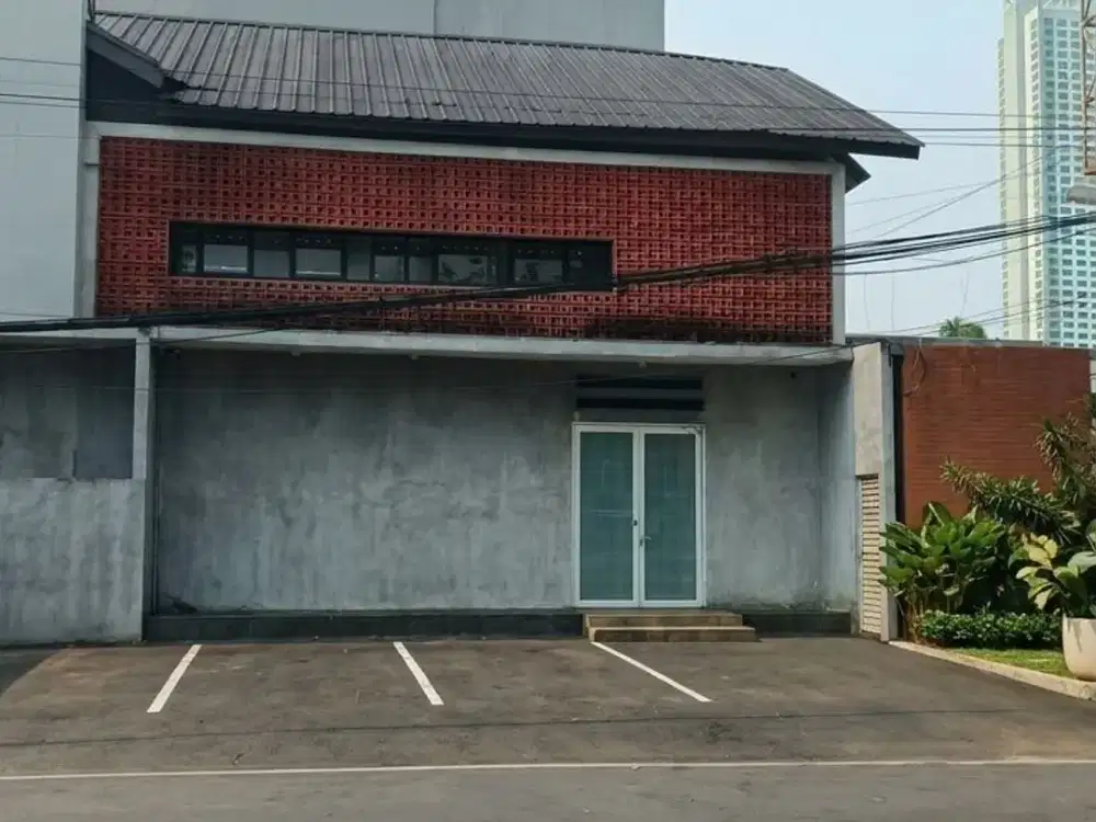 RUANG USAHA 2 LANTAI SENAYAN AREA KOMERSIL COCOK UNTUK CAFE RESTAURANT BUTIK