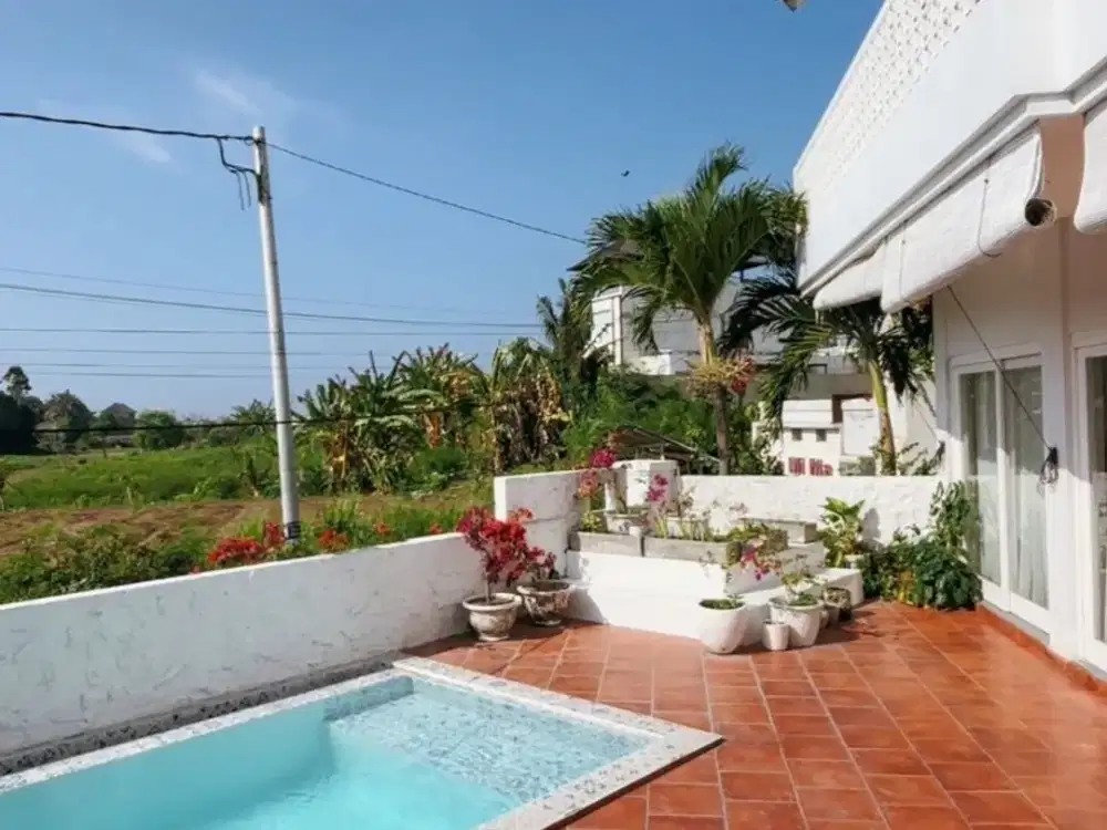 Villa Mewah Premium 5 Kamar Tidur Dijual di Pantai Saba, Gianyar