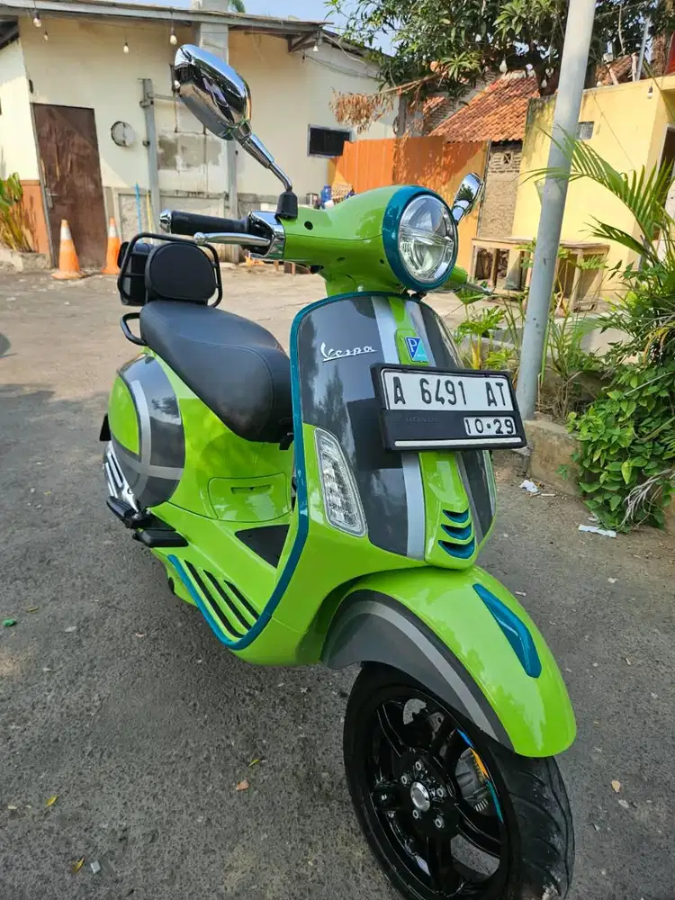 VESPA PRIMAVERA S i-Get 150 – Oktober 2024 | KM 1.996 | PAJAK PANJANG