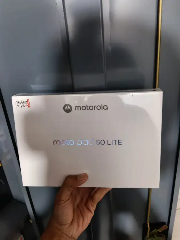 MOTOROLA MOTOPAD 60 LITE 4/128 BARU