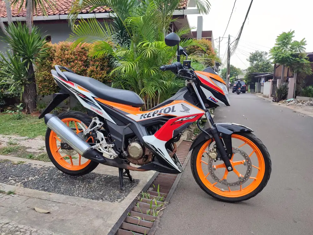 HONDA SONIC TAHUN 2016 PAJAK HIDUP