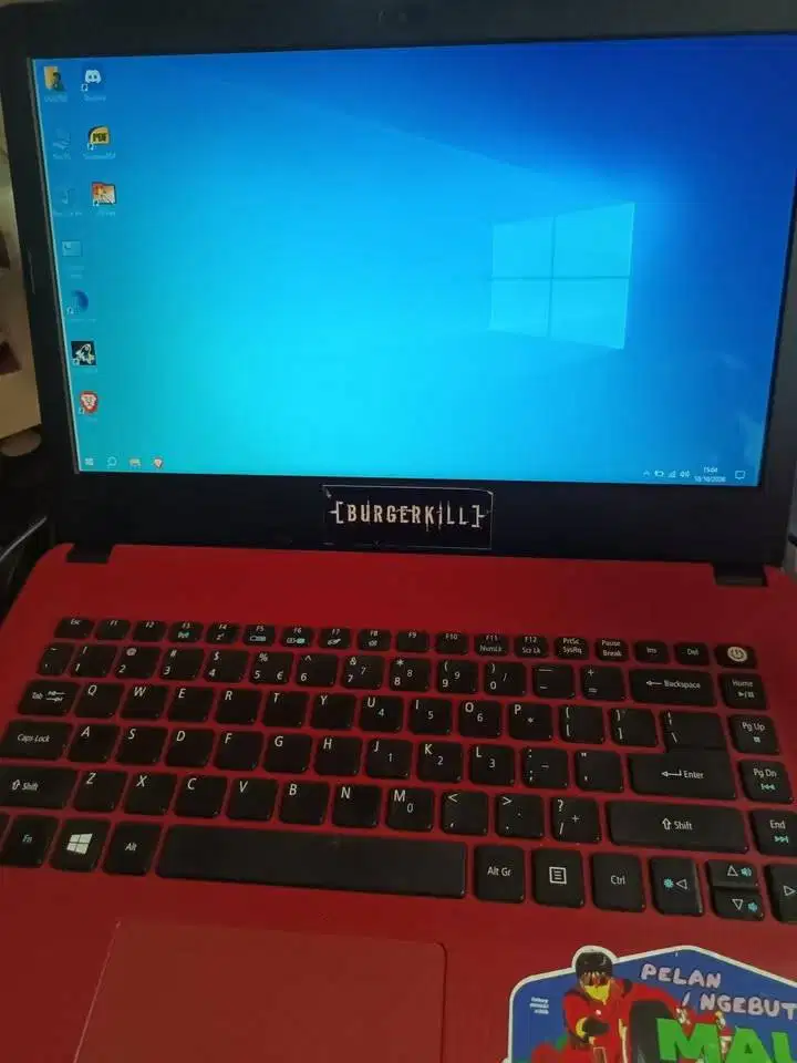 Laptop Acer ES1-420, AMD A4 Quad Core, Ram 4GB, SSD 128GB, HDD 500GB