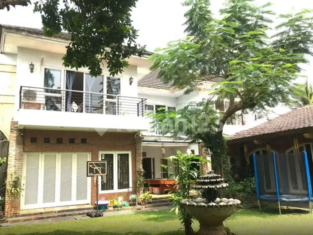 Dijual Rumah Tropical Modern di Pejaten - Jakarta Selatan