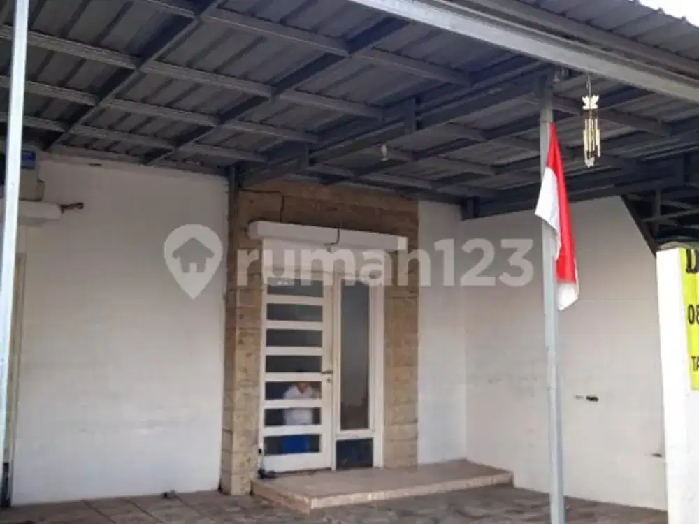 Dijual Rumah Siap Huni di Valencia Icon, Puri Surya Jaya