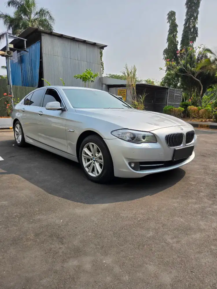 Bmw 520i F10 2012 / 2013 Tgn1 N20 Twin turbo Sunroof Dp murah