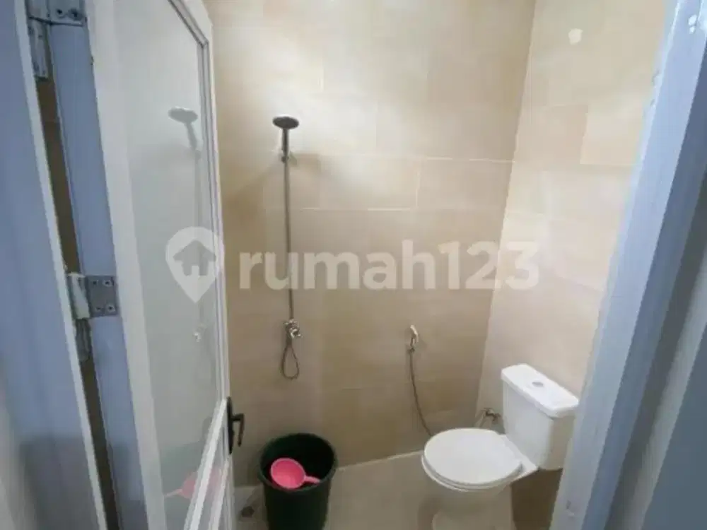 Dijual (Over Kredit) Rumah 2 Lantai Gununganyar Surabaya Timur