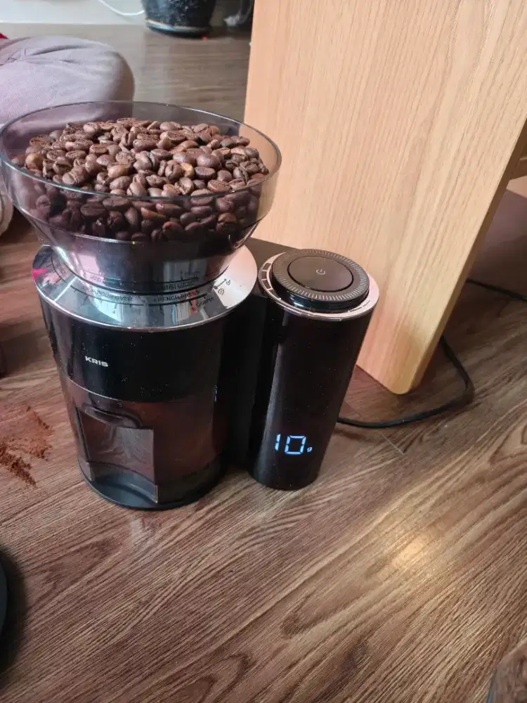 Alat giling kopi ( Grinder )