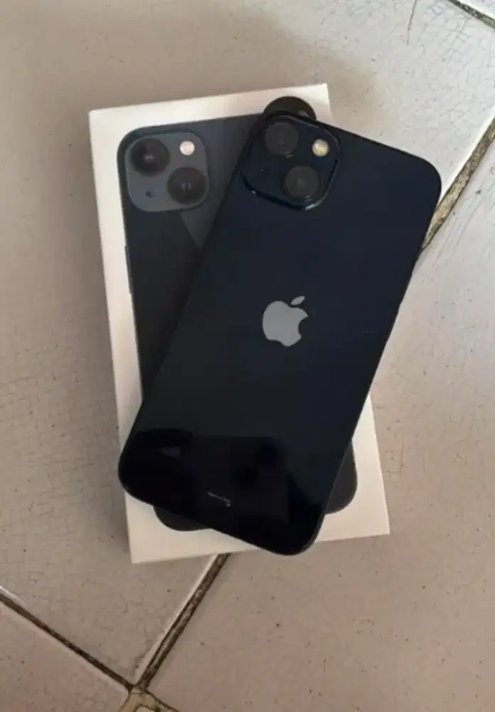 iphone 13 midnight