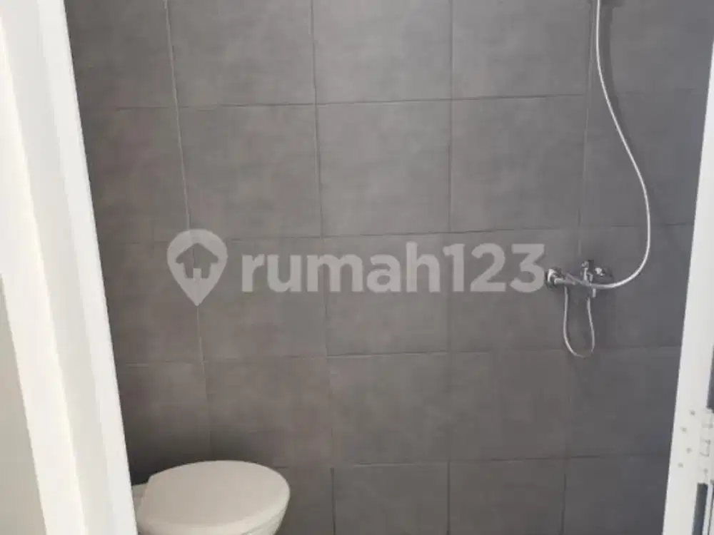 Dijual Cepat Apartment Westown View Tower La Chiva Oper Kredit