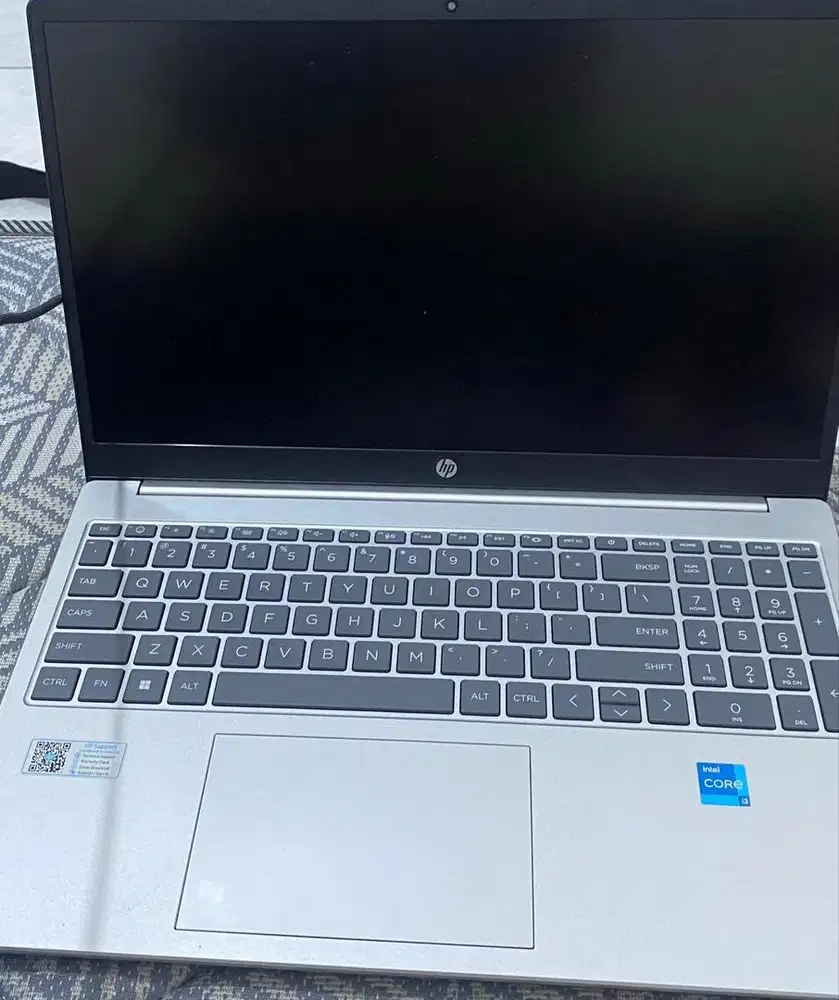 Laptop HP pemakaian 1thn