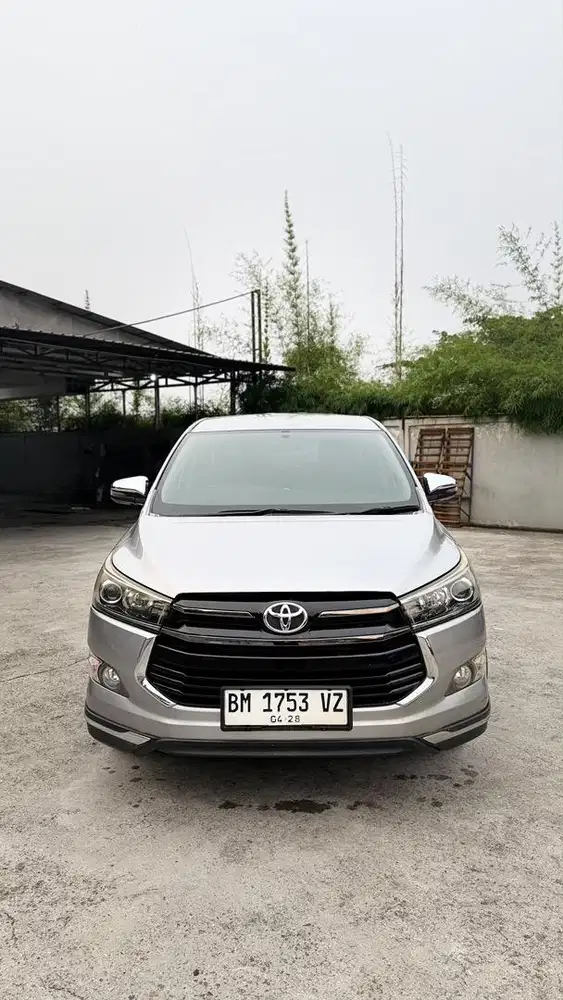 VENTURRE 2.4 DIESEL 2019 AUTOMATIC Km 38 Ribu Antik  Satu tangan