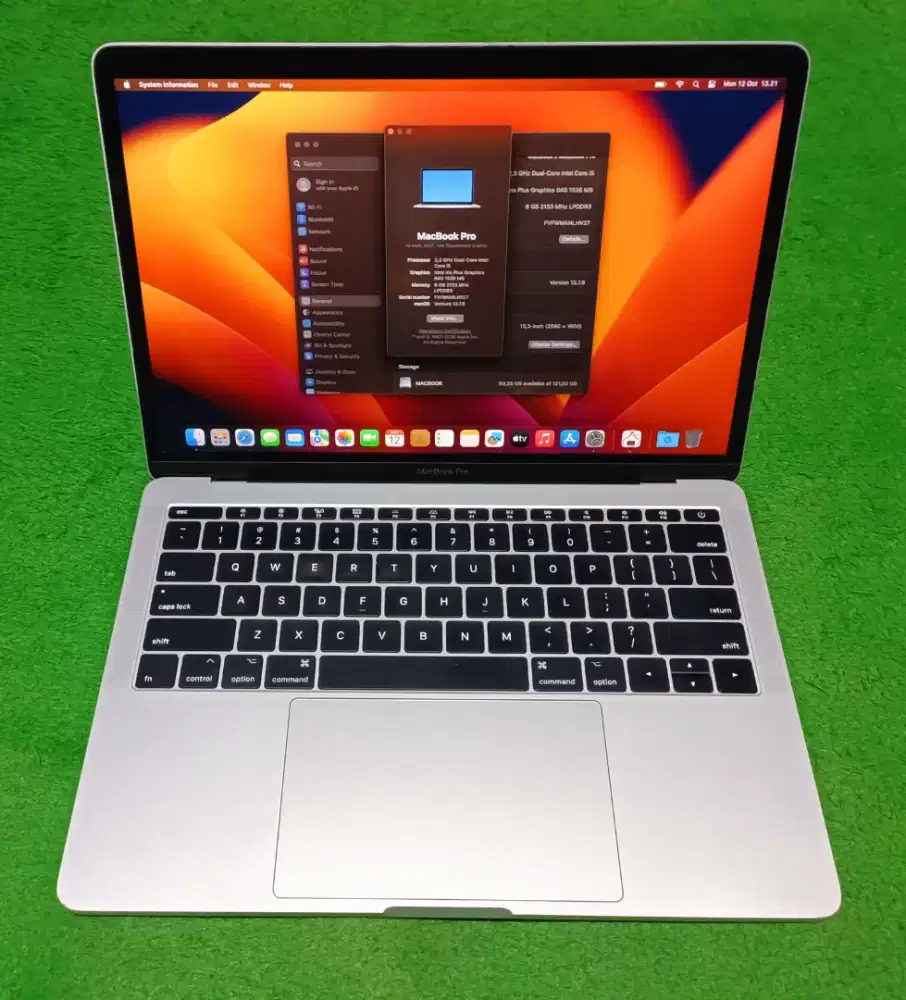 Apple MacBook Pro 2017 13inch i5 8/128 GB Silver Murah