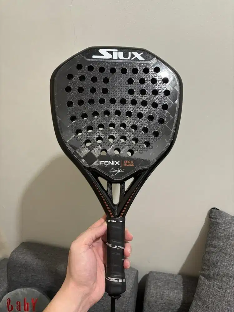 SIUX FENIX PRO 5 BLACK 360gr LIKE NEW