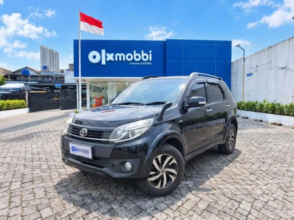 LOW DP Toyota Rush 1.5 G Bensin-AT 2017 PIV