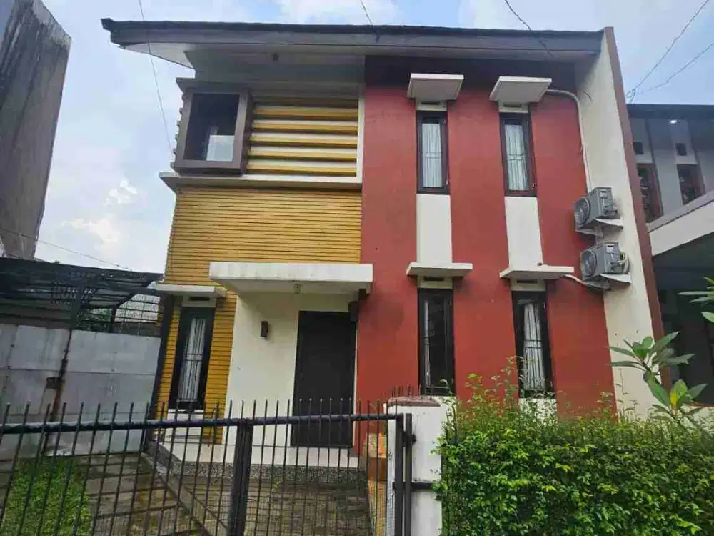 Jual rumah 2 lantai Daiichi Antapani Bandung