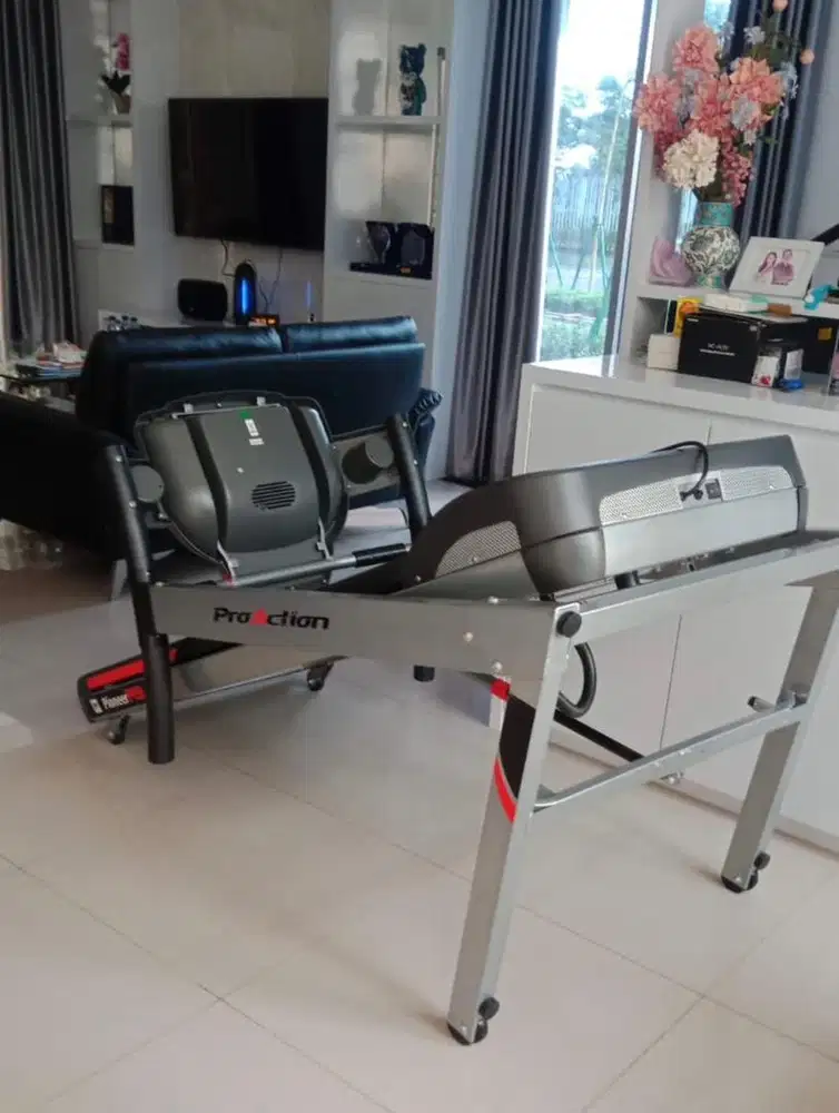 TREADMILL SHAGA BH PRO ACTION PIONEER R9