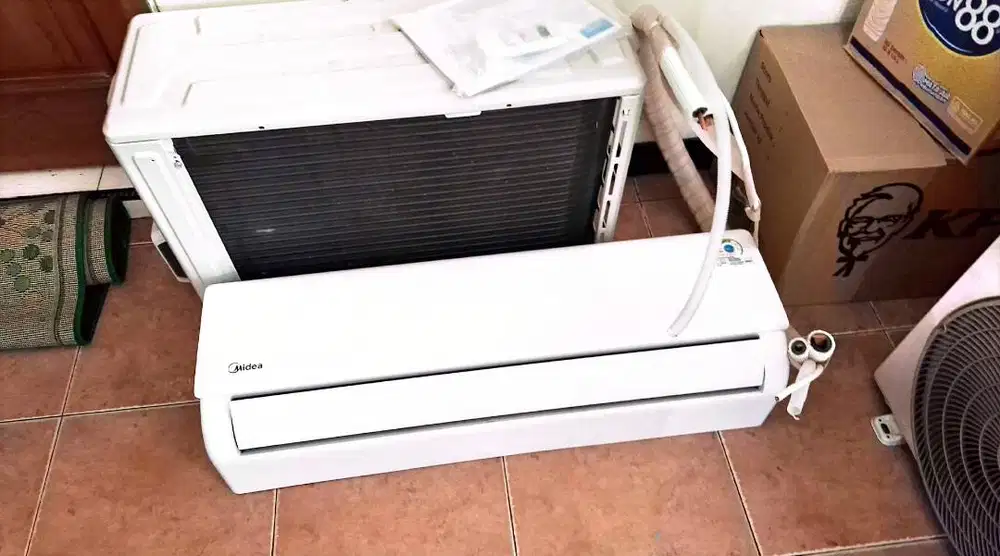 dijual AC bekas