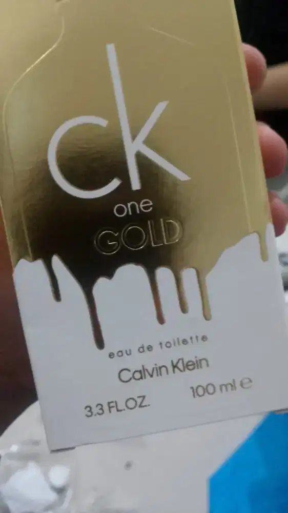 WTS Calvin Klein CK One Gold Eau de Toilette