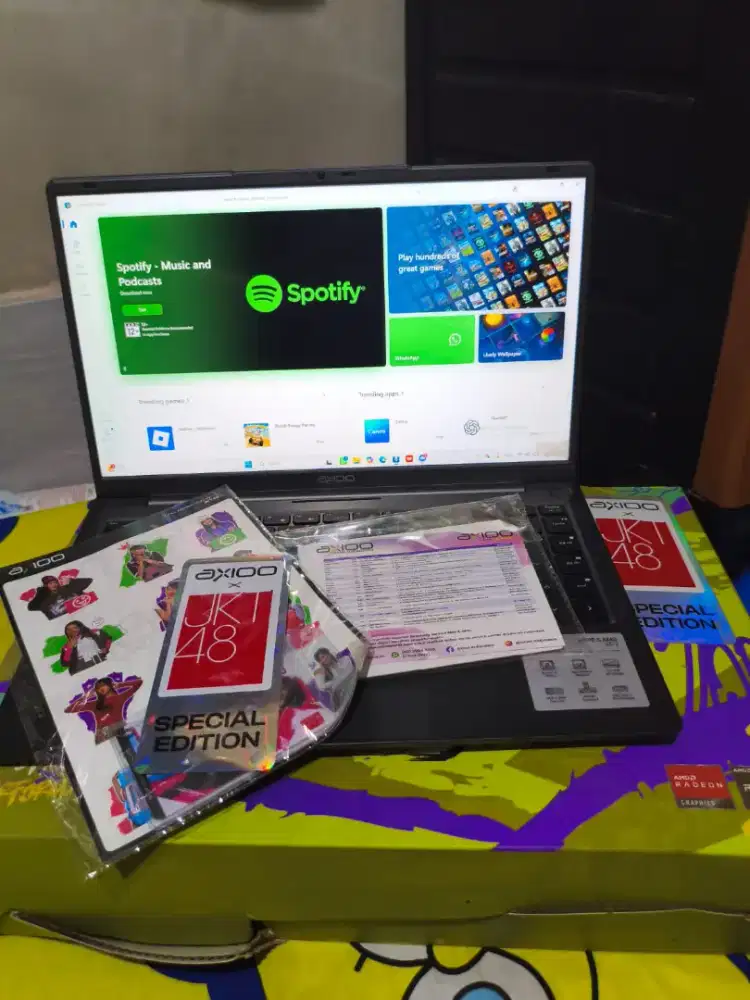 Laptop axio x jkt 48 special edition