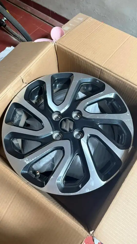 Velg Suzuki Baleno Std Ori