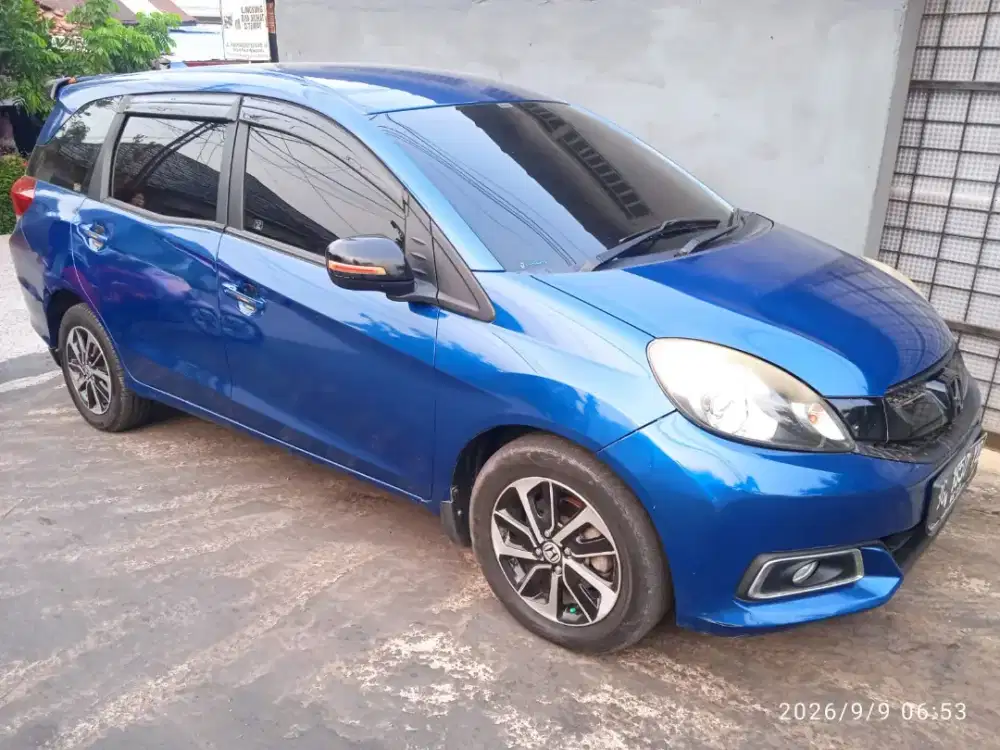 Mobilio matic 2014 bs TT Palembang