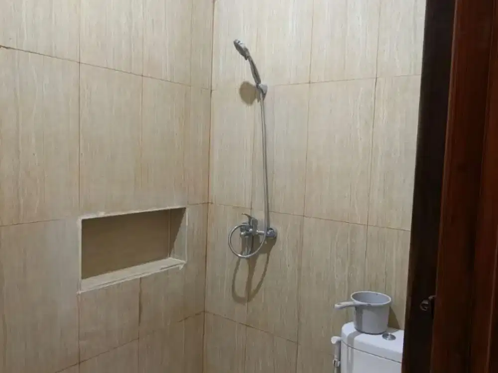 DISEWA RUMAH  MINIMALIS JIMBARAN