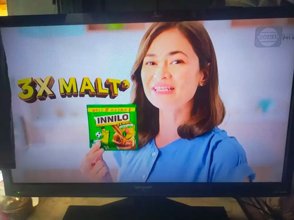 mau jual cepat tv 32 inc merek Sharp