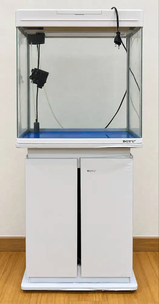 Aquarium Set BOYU MS-520M 45 Liter Putih + Kabinet FREE Filter – Bekas