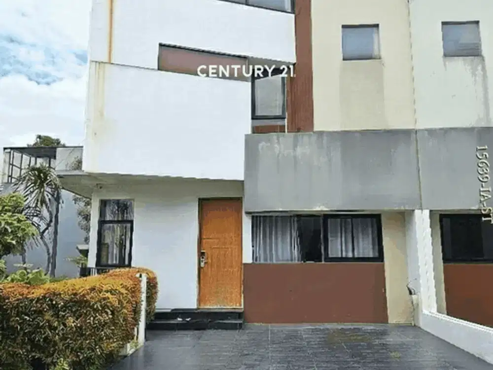 Rumah Cantik Fully Furnished Dijual Di  Area Rempoa