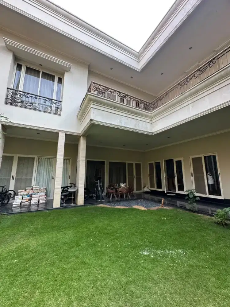 DIJUAL RUMAH SUPER LUXURY DI PAKUWON INDAH VBR 1 FULL FURNISH MEWAH