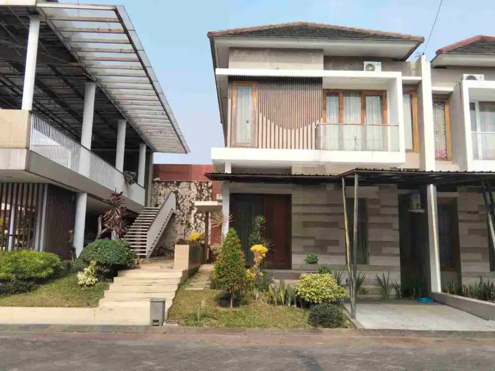 rumah cluster full furnished fasilitas kolam renang tepi Mangesti Raya Gentan