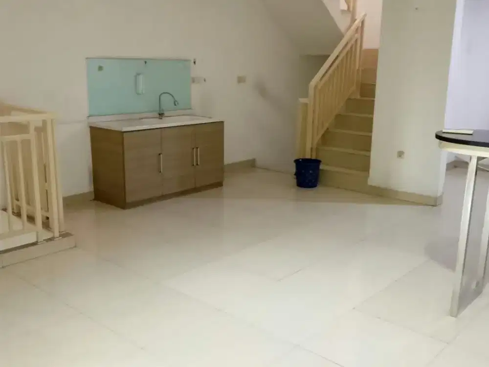 Dijual Rumah di Pelepah Indah, Kelapa Gading