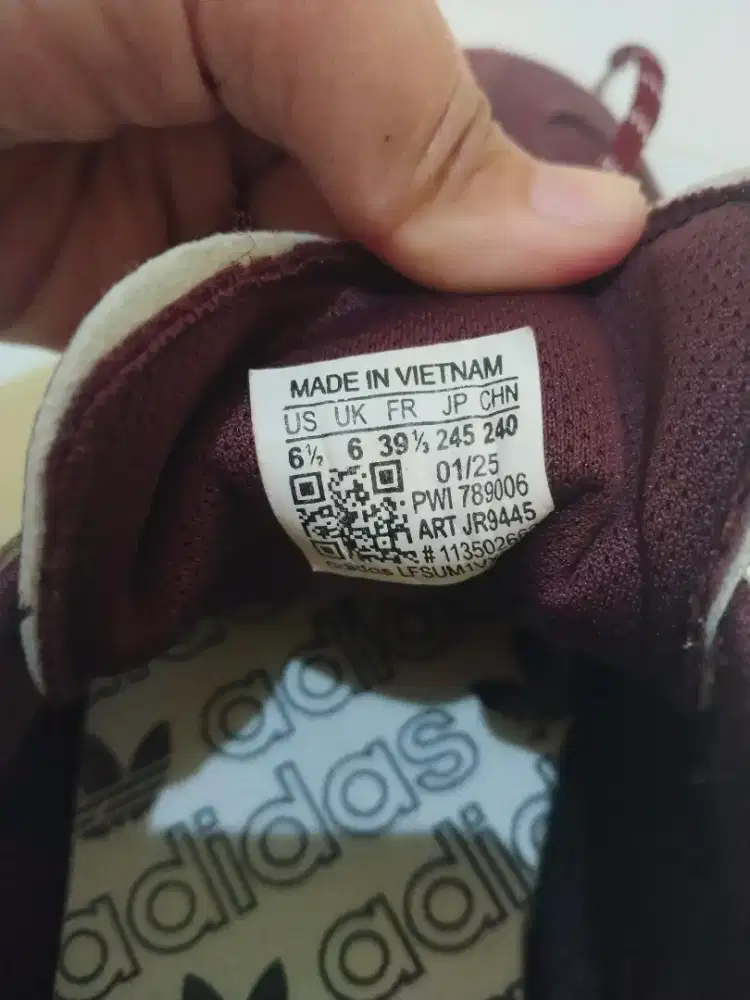 Sepatu Adidas Samba Maroon