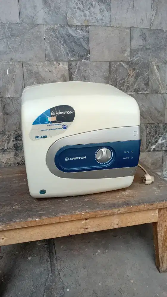 Water Heater Ariston T-Plus 15 Liter