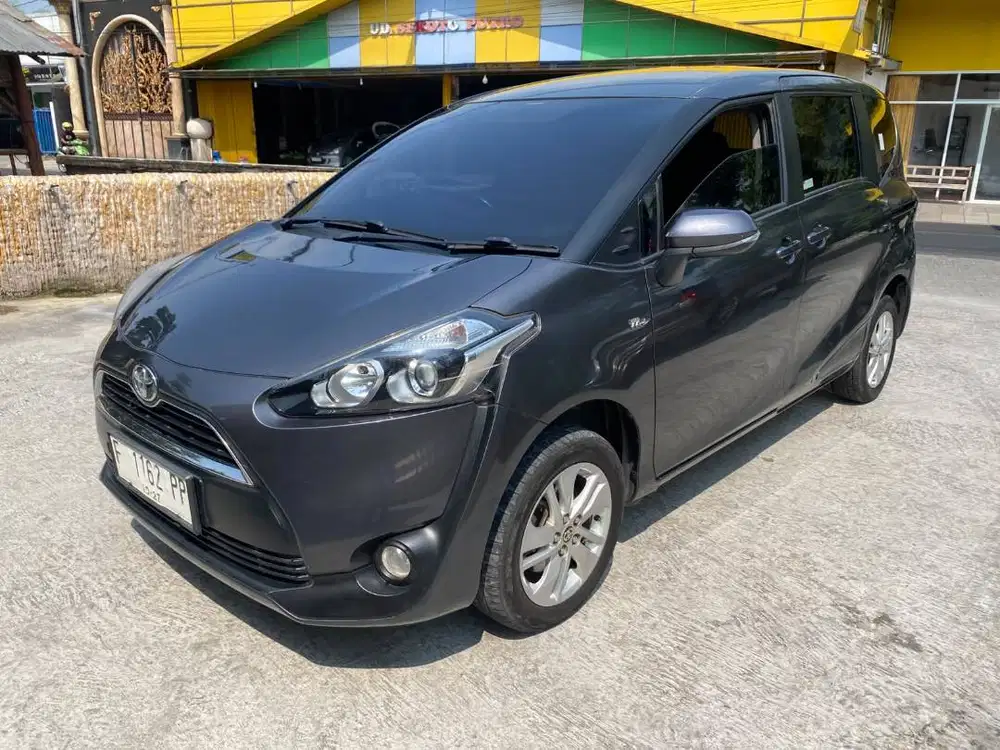 Toyota Sienta 1.5 G 2017 H is bisa tukar tambah sekoto badas kediri