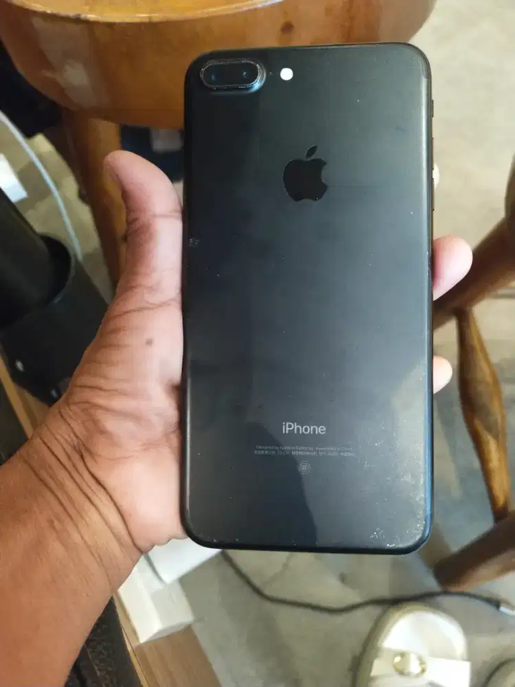 iPhone 7 Plus  128gb minus pemakaian aja