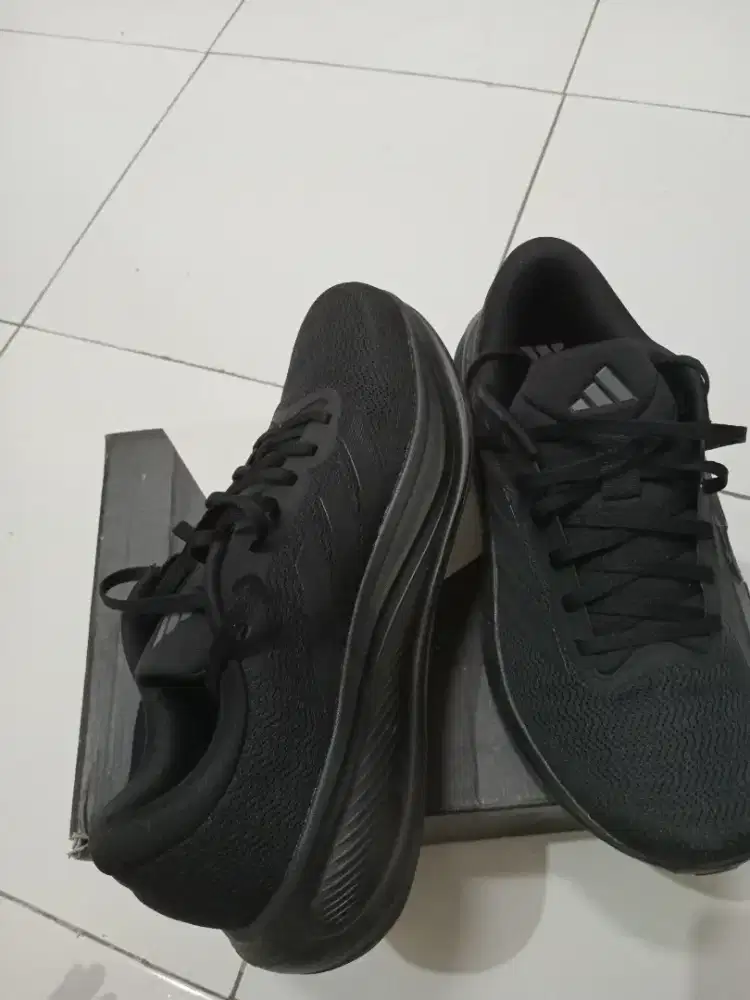 Adidas response runner 2