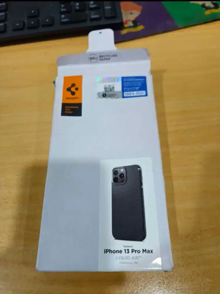 Spigen IP 13 Pro Max orian