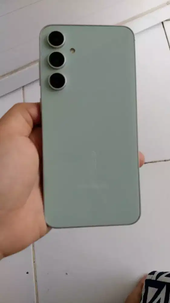 Samsung s23 FE 8/256 mulus harga nett nego no respon
